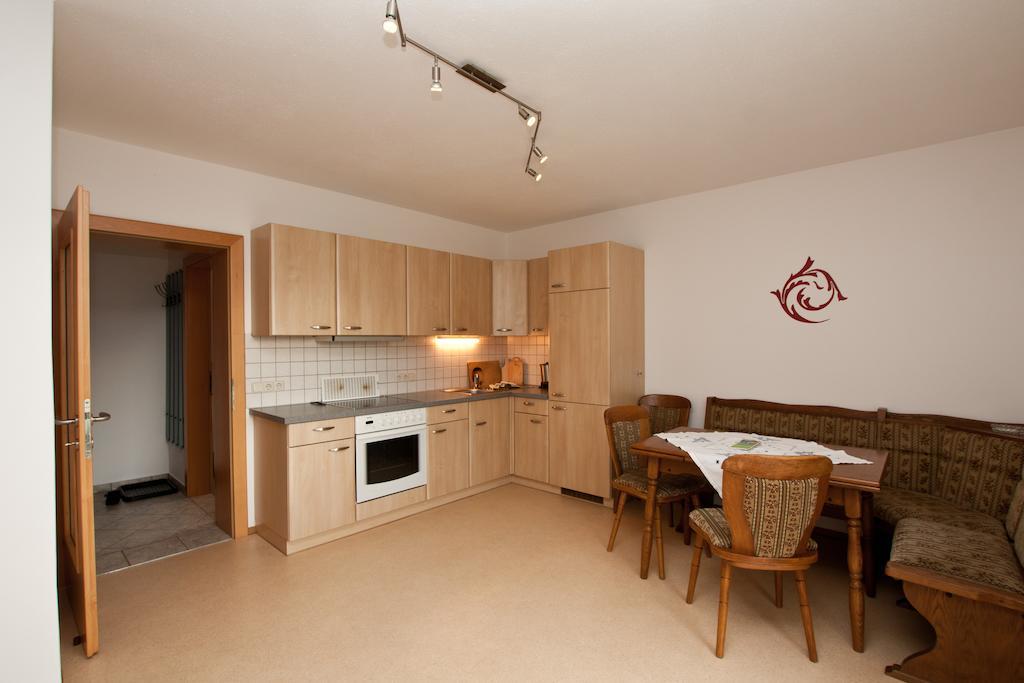 Appartment Laerchenalm Санкт-Мартин-ам-Тенненгебирге Номер фото